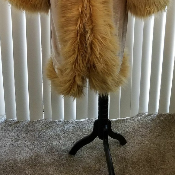 Custom Order Blonde Faux Fur Trim Gatsby Maxi Coat - Picture 3 of 8